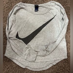 Gray Nike Long Sleeve Crop Size M
